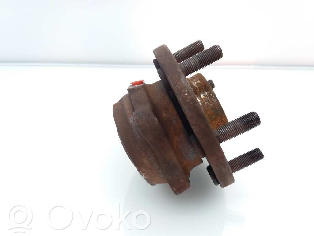 Achsschenkel vorne   40014EB000