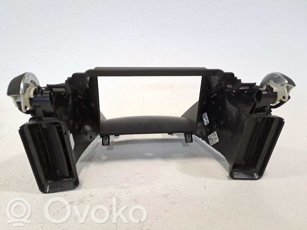 Ford Grand C-MAX Ramă grilă ventilație bord 