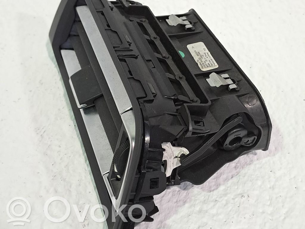 Peugeot 308 Ramă grilă ventilație bord