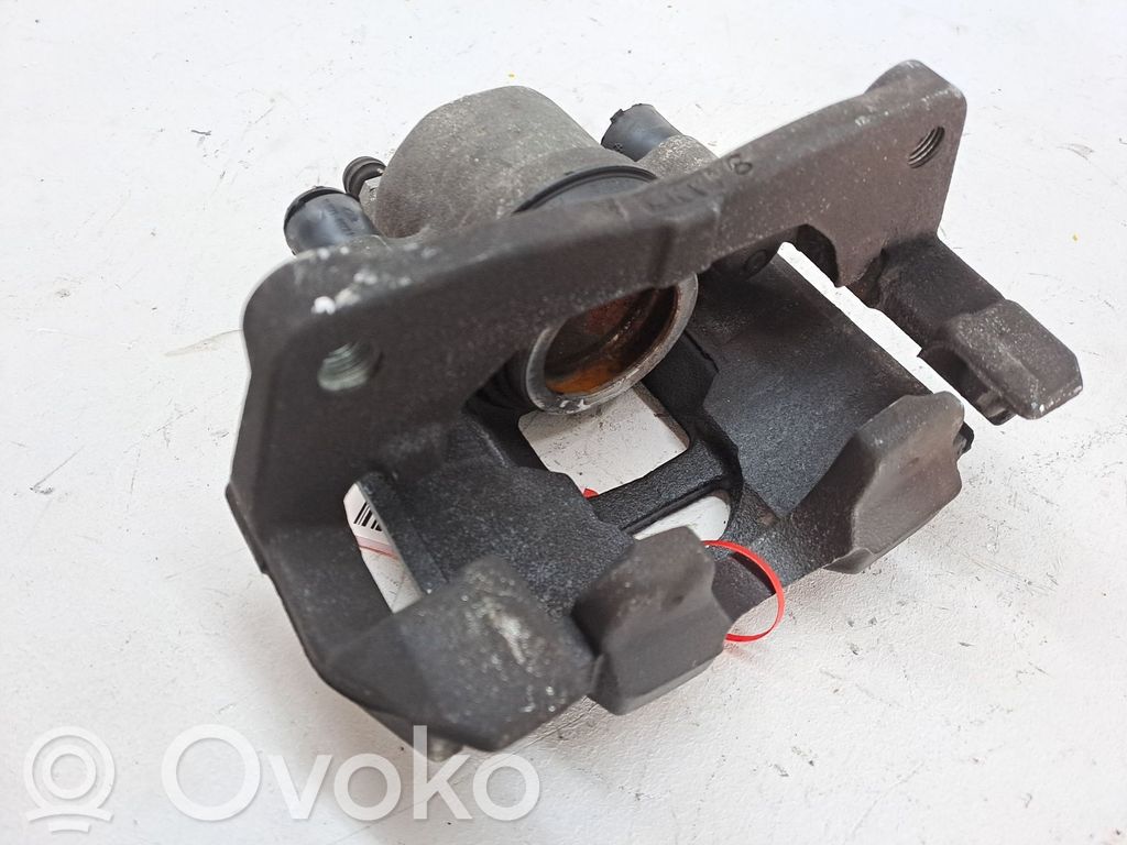 Étrier de frein avant   477500D070