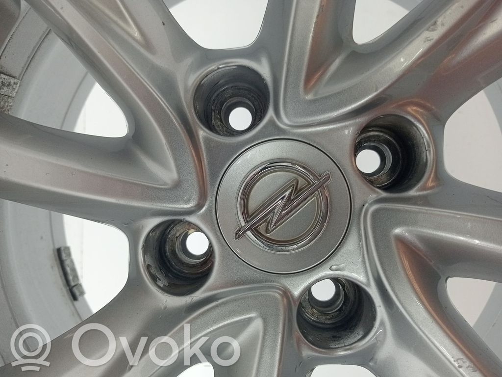 Opel Adam R24-kevytmetallivanne 