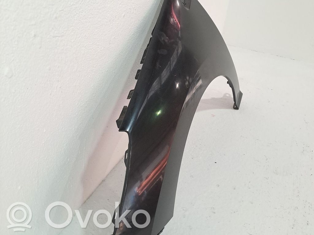 Peugeot 308 SW  Contur aripă față 