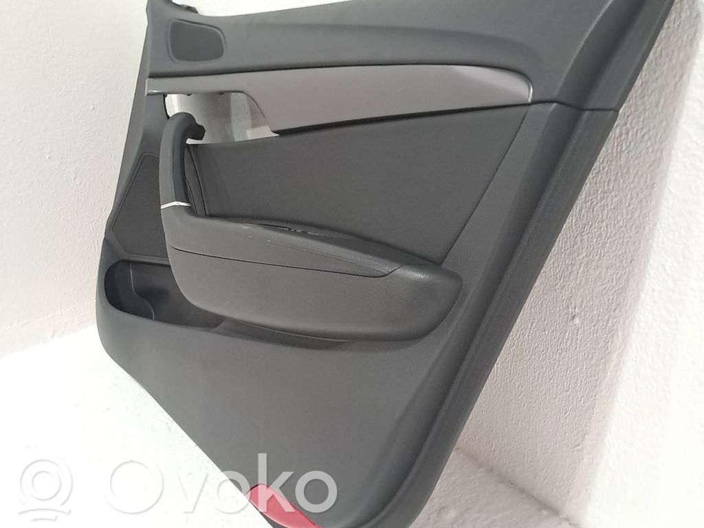 Hyundai i40 Обшивка передней двери 