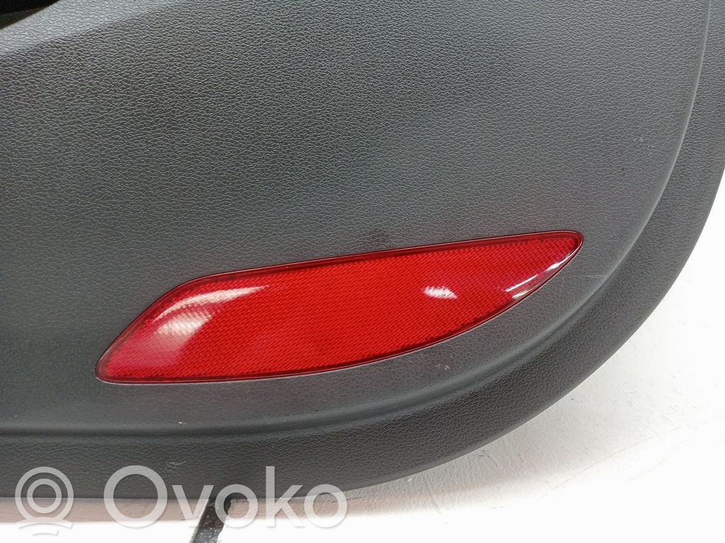 Hyundai Tucson TL Boczki / Poszycie drzwi przednich 