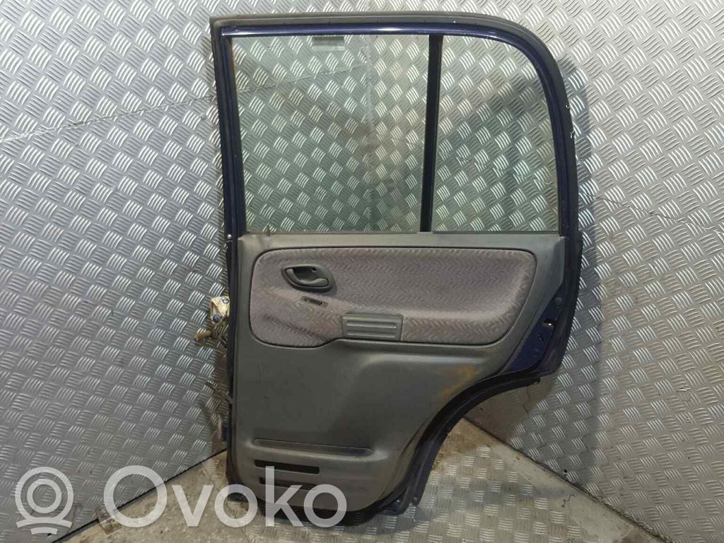 Suzuki Grand Vitara I Puerta trasera 