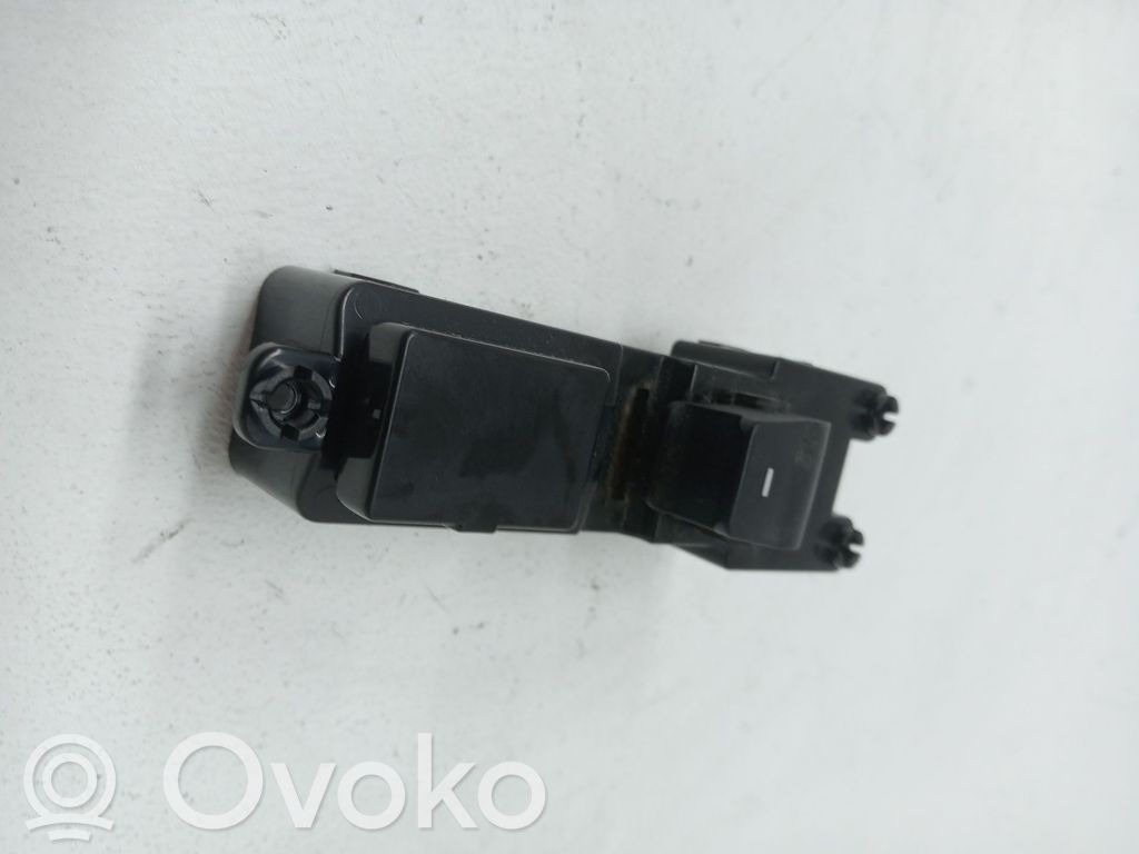 Hyundai Tucson TL Interruptor del elevalunas eléctrico
