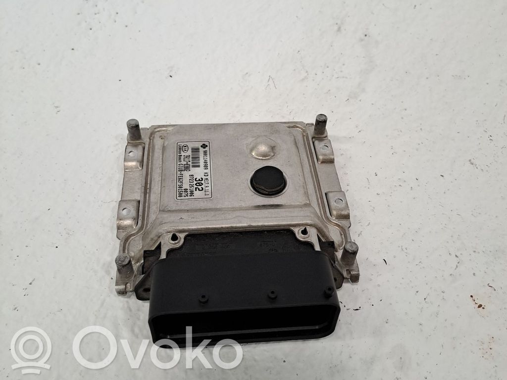 Unidad de control/módulo ECU del motor   9001140989