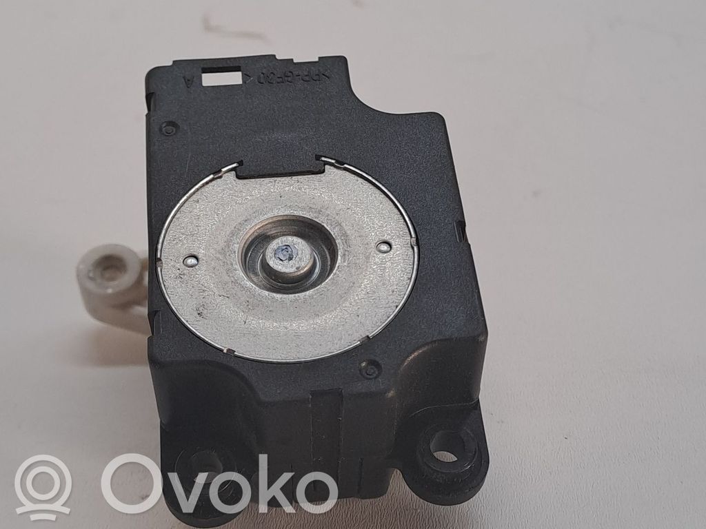 Modul de control caroserie central   T1007072Z