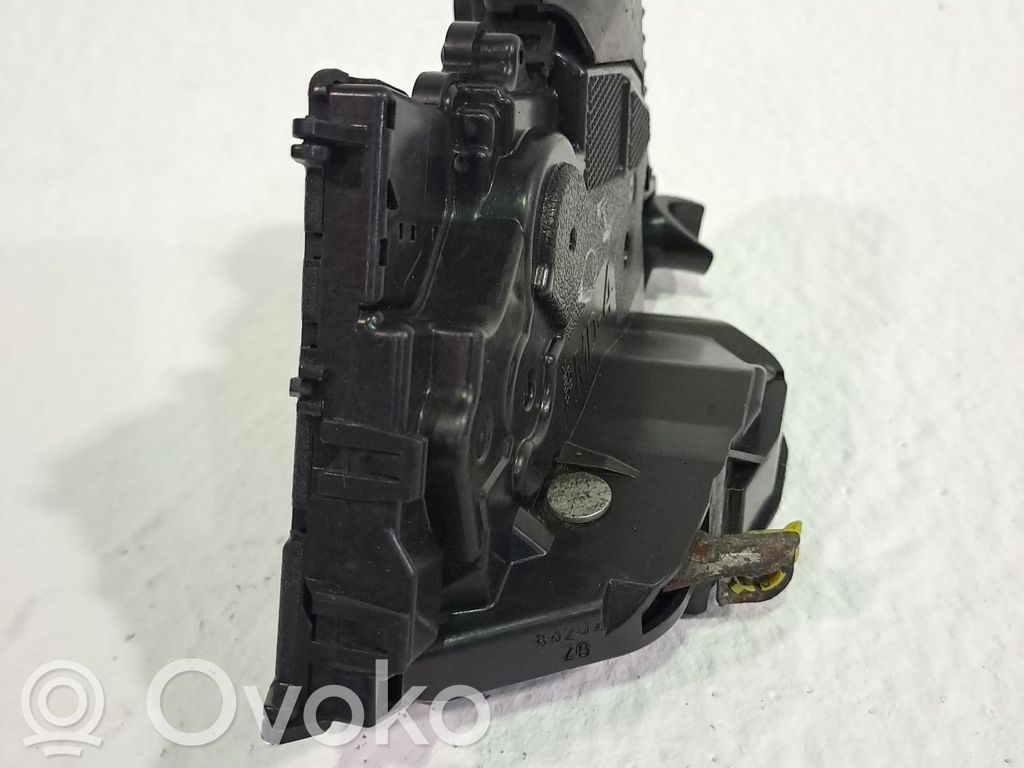 Etuoven lukko   6904052340