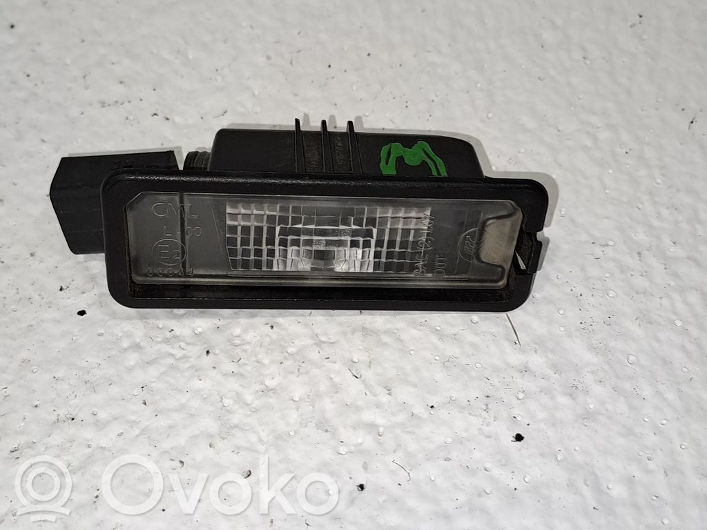 Seat Leon (5F) Éclairage de plaque d'immatriculation 