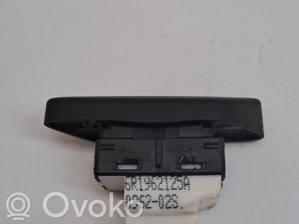 Volkswagen Polo V 6R Modul de control caroserie central 