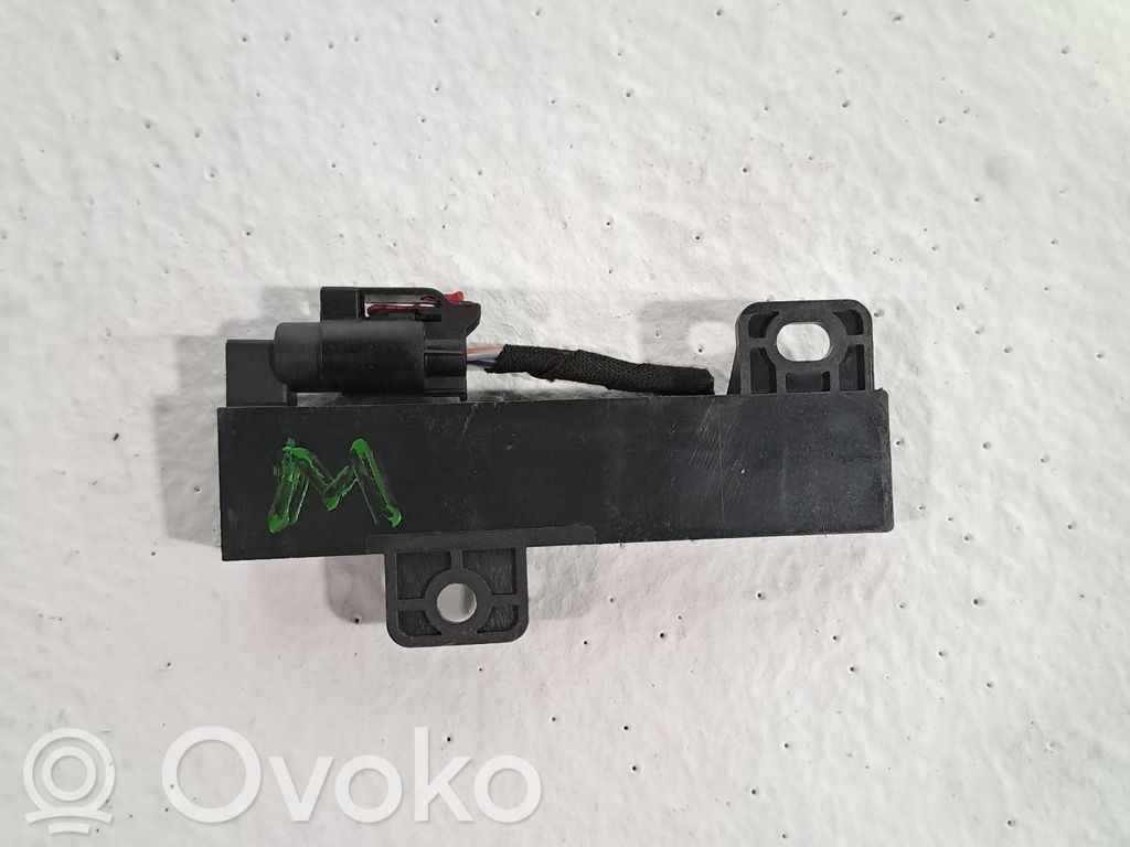 Antenna autoradio   68051315AB