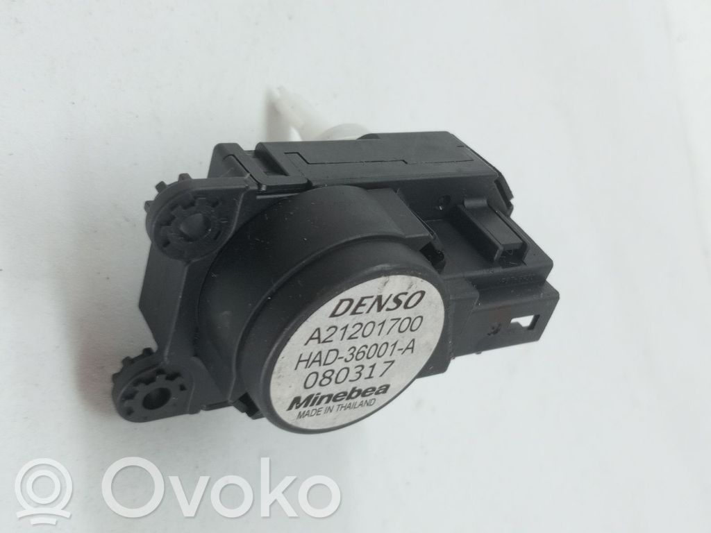 Nissan Micra Modul de control caroserie central 