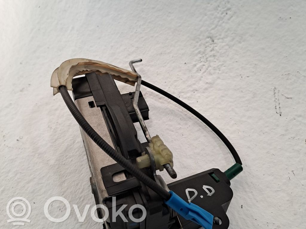 Opel Zafira B Încuietoare ușă față