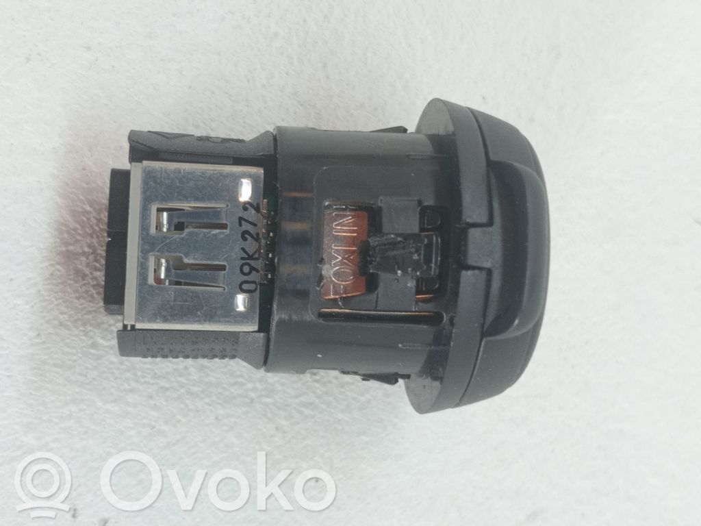 Central body control module   6574JV