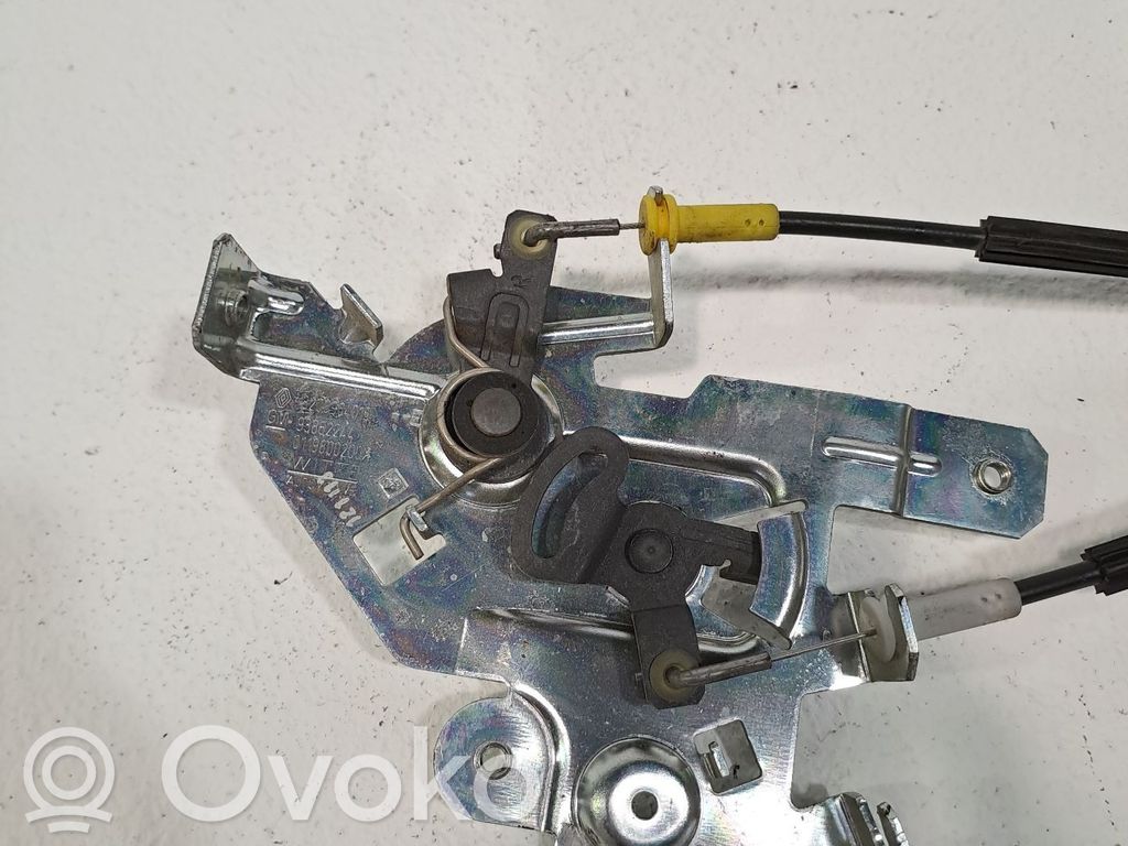 Opel Vivaro Liukuoven lukko