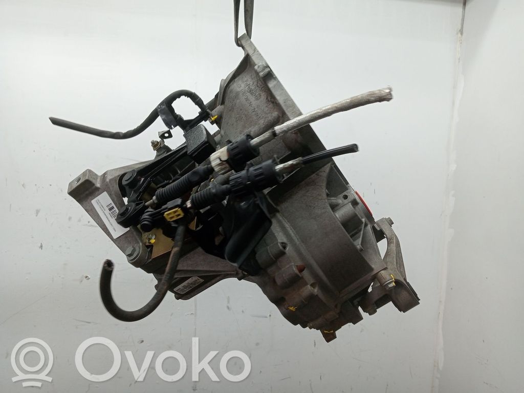 Ford Focus Manualna 5-biegowa skrzynia biegów 