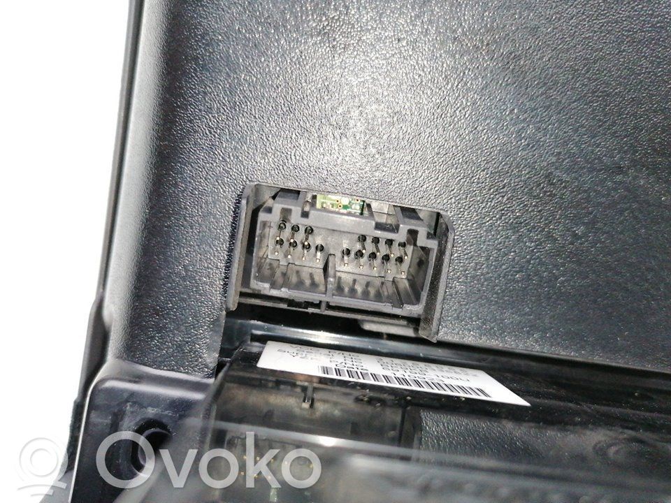 Volvo V50 Pulsanti/interruttori sul volante 