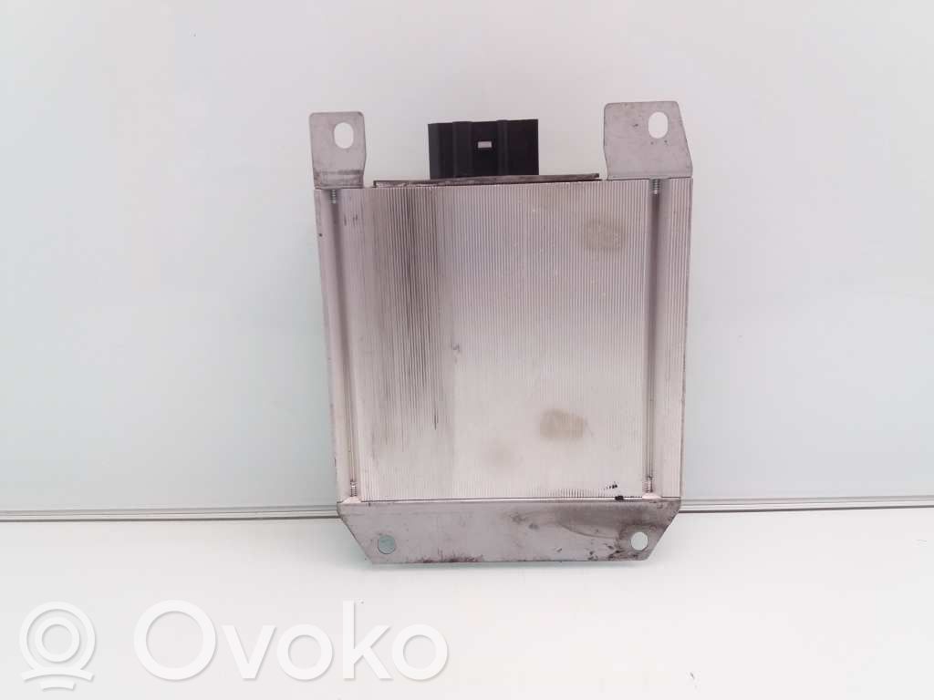 Modul de control caroserie central   8E5035223