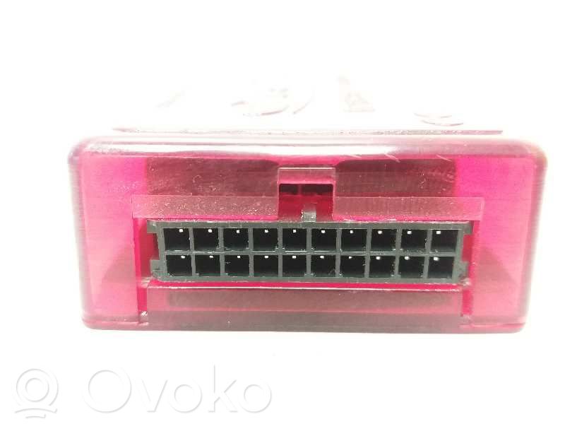 Unidad de control/módulo de carrocería central   053137022782