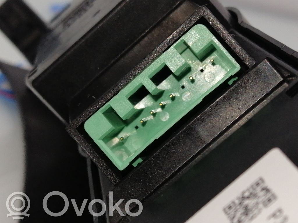 Volvo S90, V90 Boutons / interrupteurs volant
