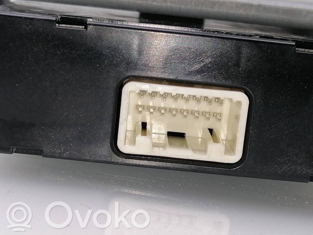Nissan NP300 Modul de control caroserie central