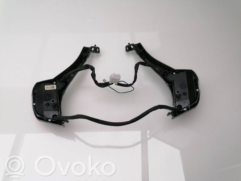 Nissan Qashqai Pulsanti/interruttori sul volante 