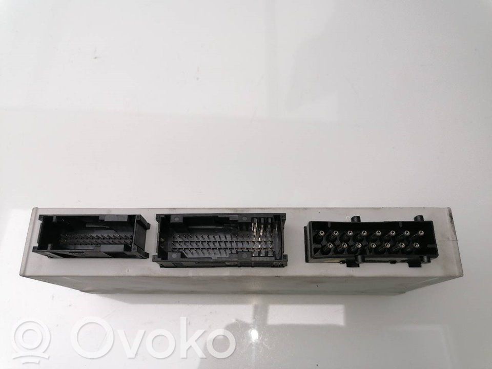 Unidad de control/módulo de carrocería central   61356944840