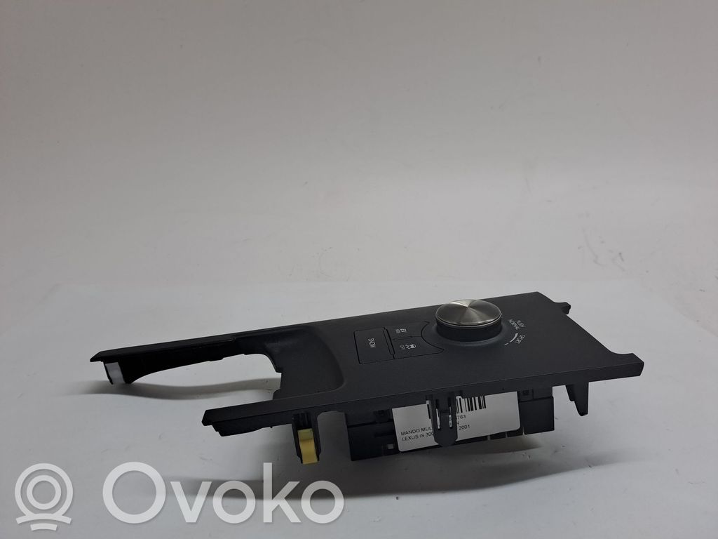 Lexus IS 200-300 Boutons / interrupteurs volant 