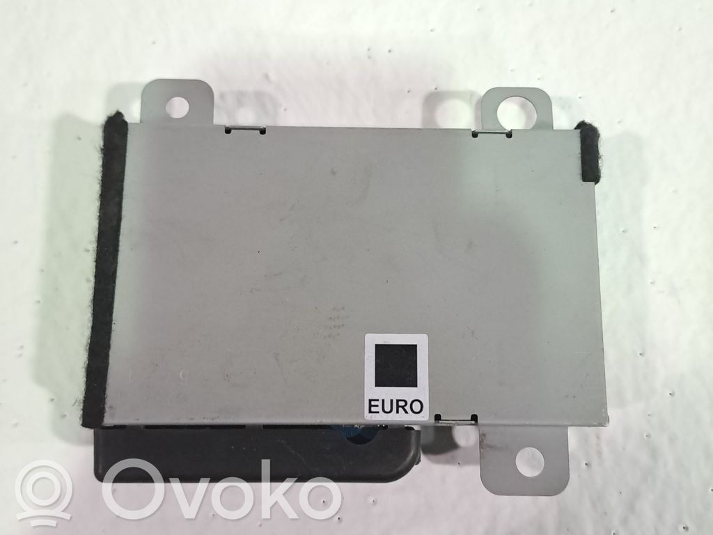 Unidad de control/módulo de carrocería central   8785A084
