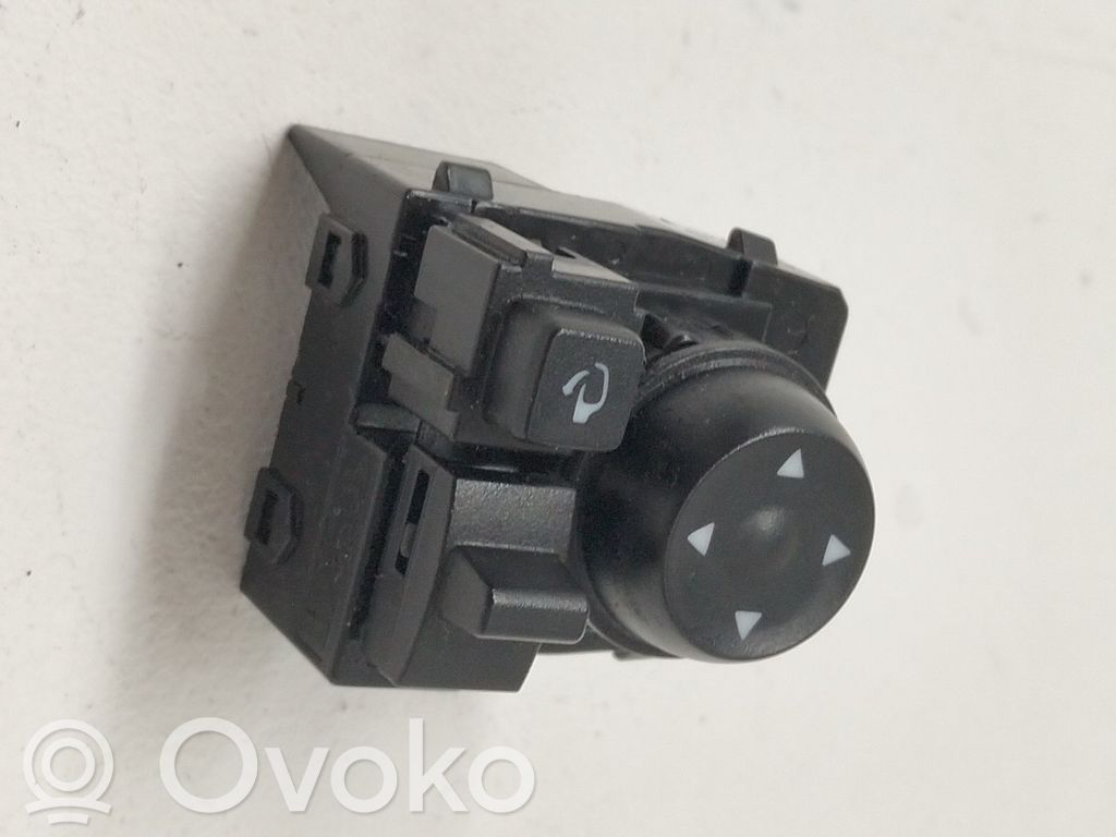 Hyundai i10 Interruptor del espejo lateral 