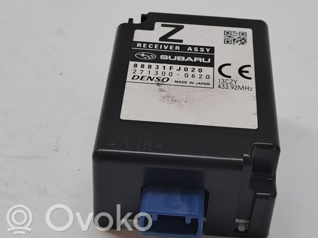 Subaru XV I Modul de control caroserie central 
