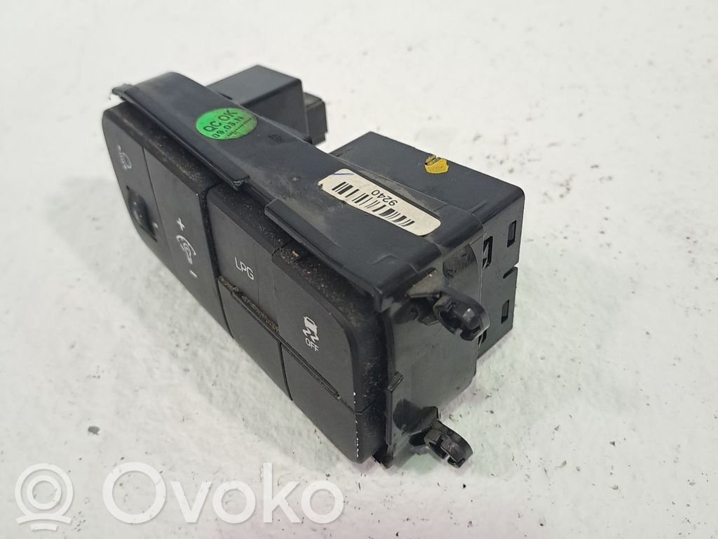 Tasten Schalter Multifunktionslenkrad   93760B9000