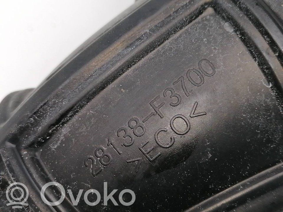Hyundai i30 Einzelteil Lufteinlasskanal 