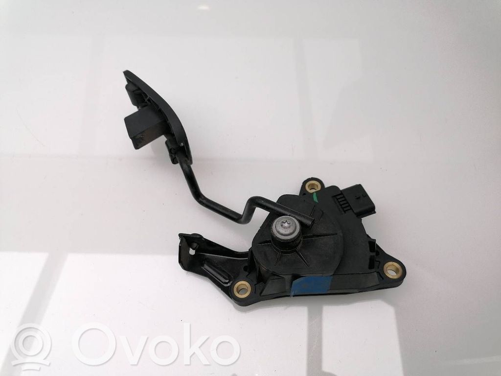 Gaspedal   18002BJ91A