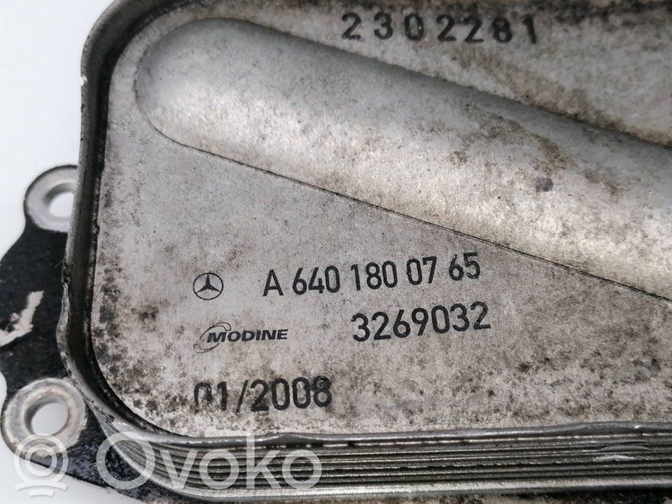 Mercedes-Benz B W246 W242 Radiatore dell’olio del motore