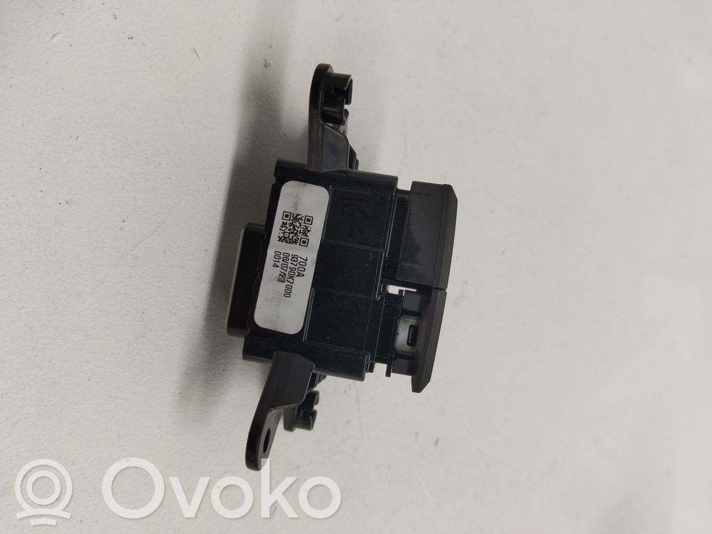 Hätävilkkujen kytkin   93790K7000