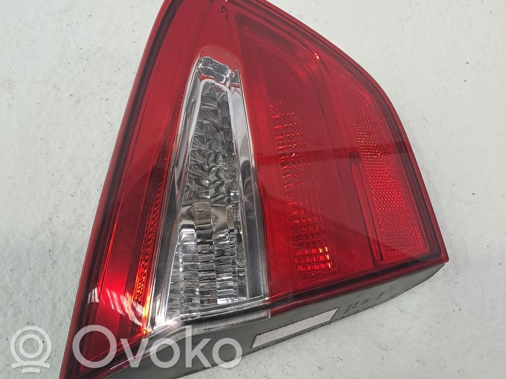 KIA Rio Takavalon polttimo 