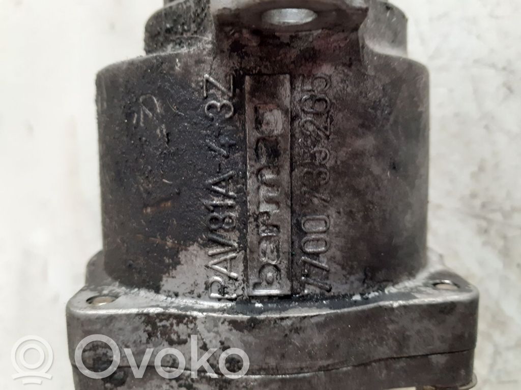 Renault 21 Vakuumo pompa 