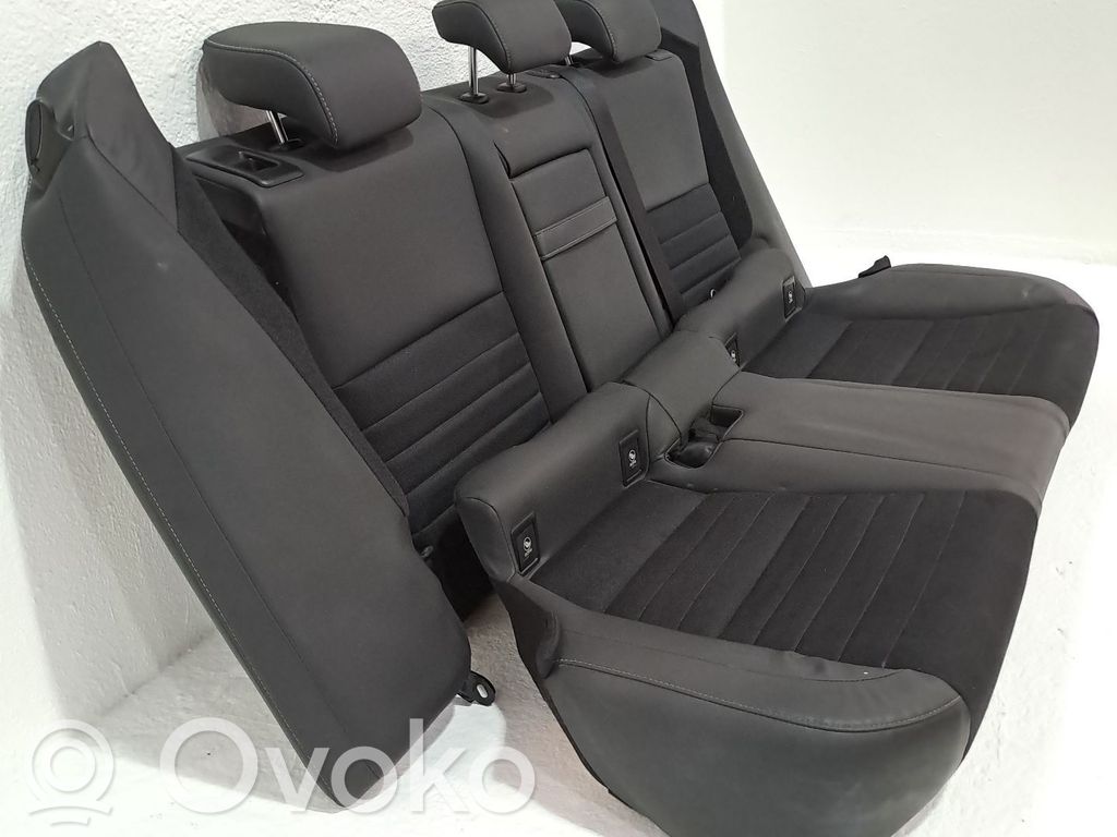 Asiento trasero   710755372241