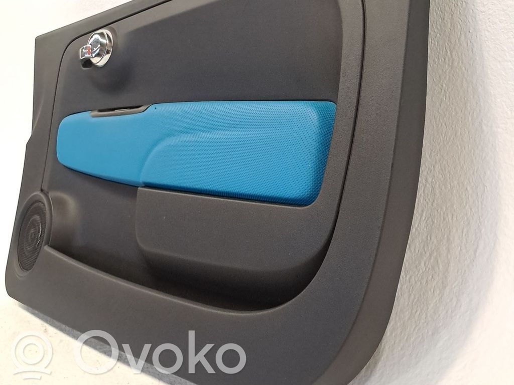 Fiat 500 Boczki / Poszycie drzwi przednich 