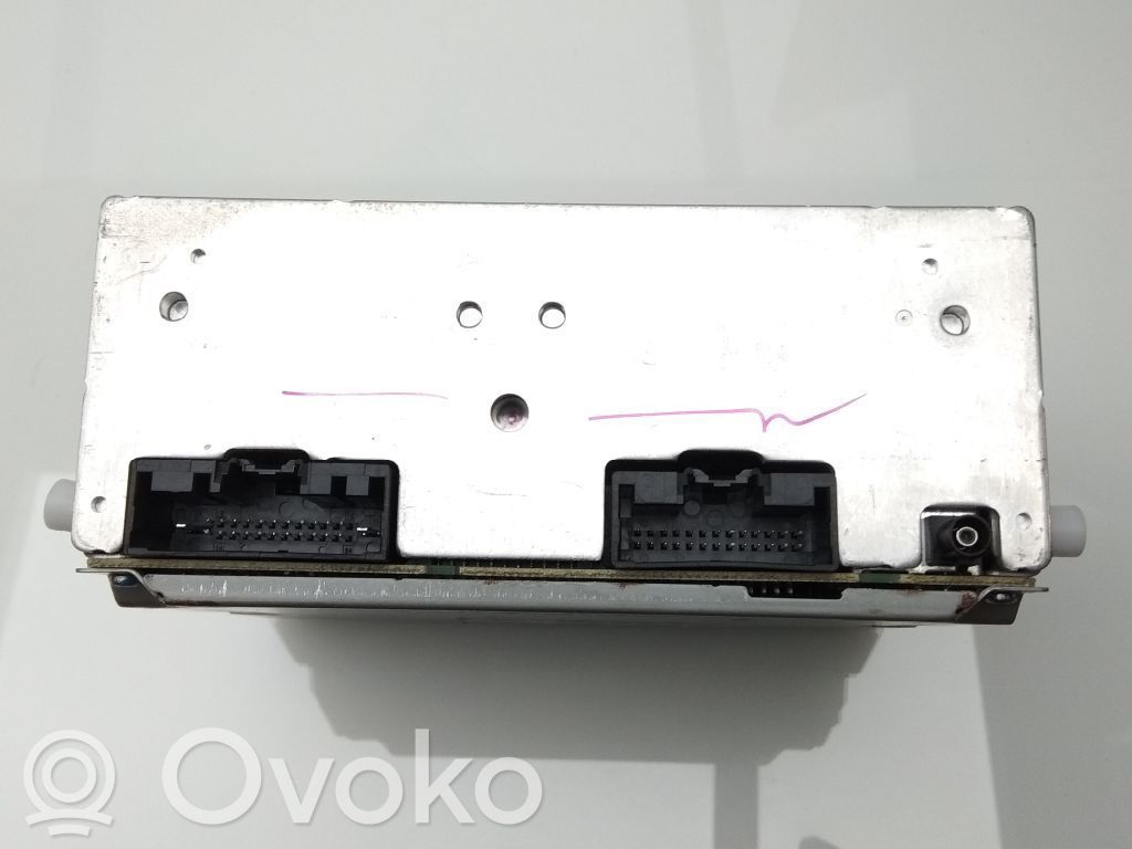 Ford Fiesta Unitate principală radio/CD/DVD/GPS 