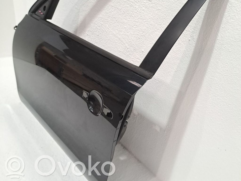 Puerta delantera   760032L010