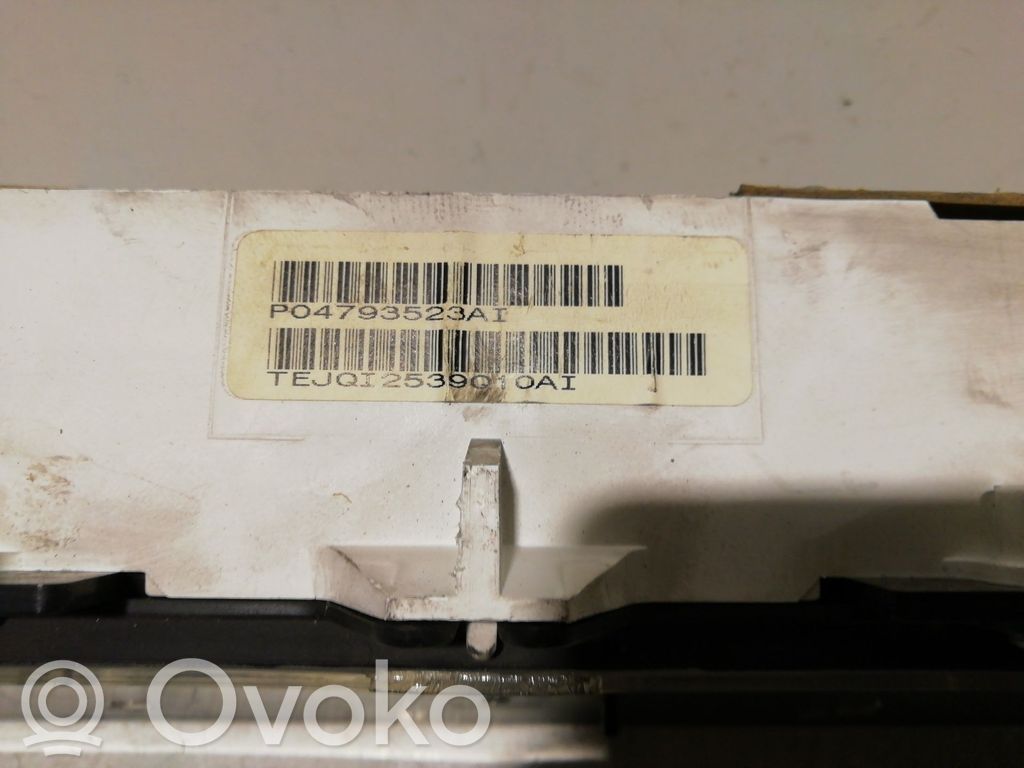 Speedometer (instrument cluster)   04812725,04812725,P047693523AI