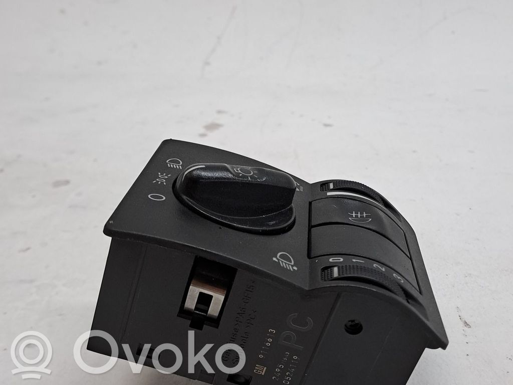 Light switch   9138124,9116613