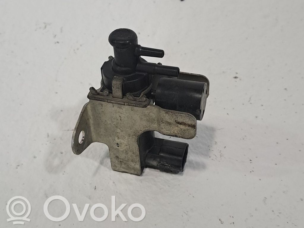 BMW 6 E63 E64 Soupape vanne EGR 
