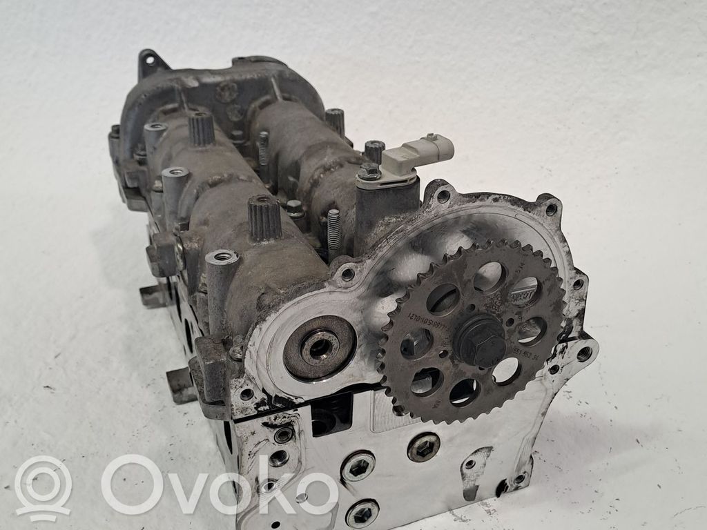 Culata del motor   71729497