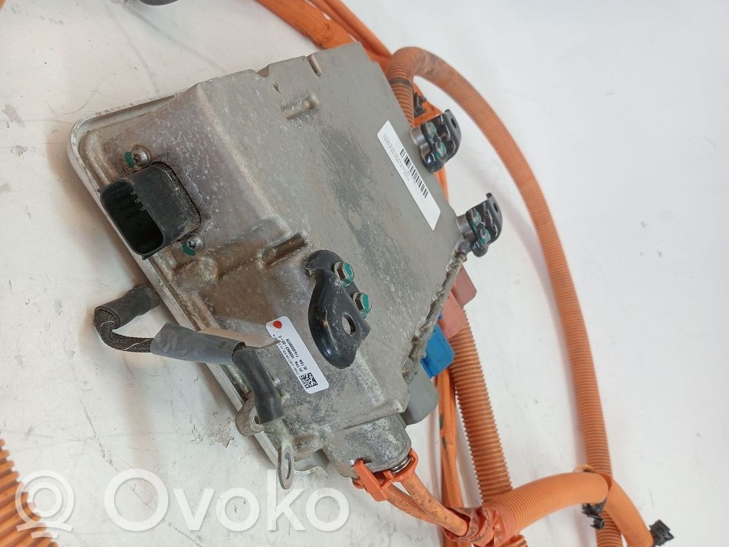 Câble haute tension   105989100F