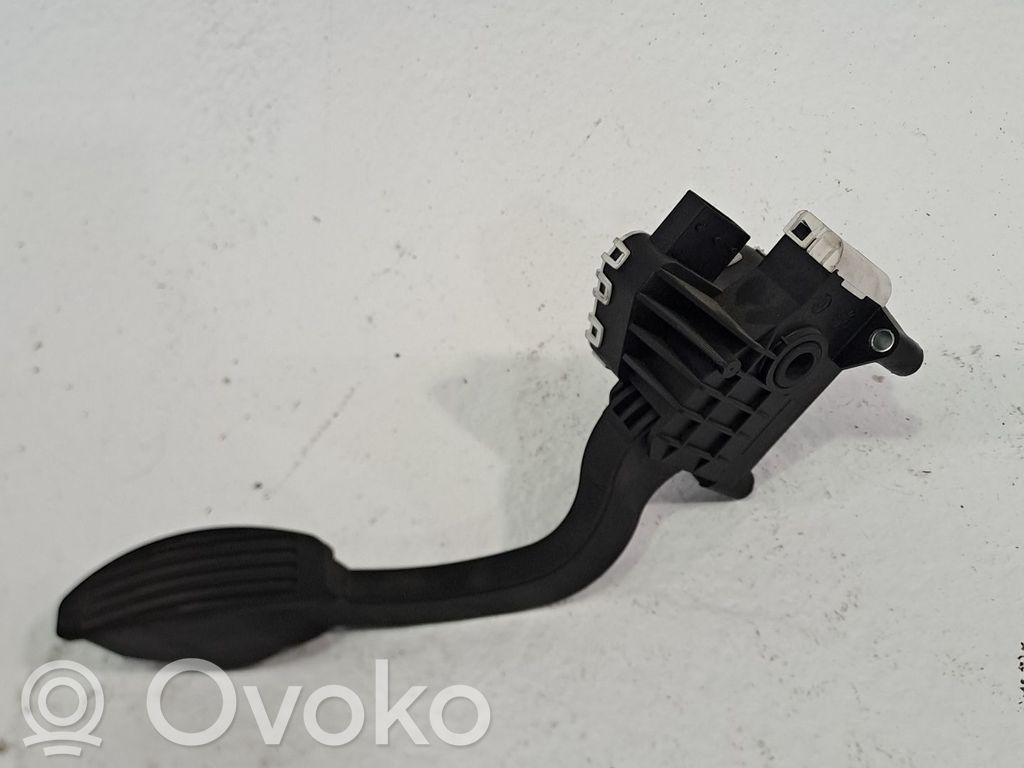 Pyyhkijän vipu   52054094