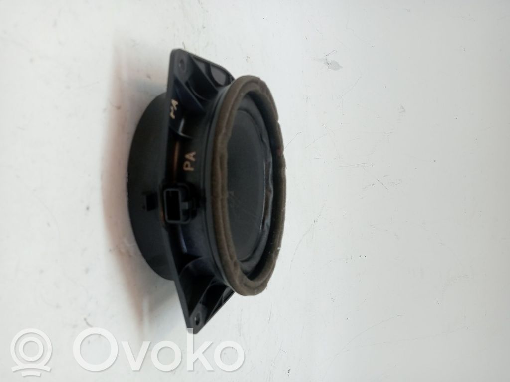 Etuoven kaiutin   8616078040